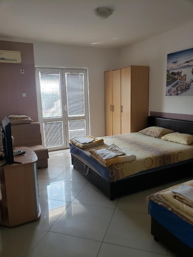 Apartments Petricevic Sutomore Exterior foto