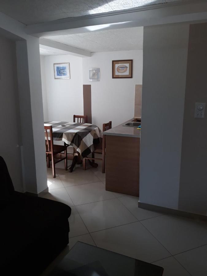 Apartments Petricevic Sutomore Exterior foto