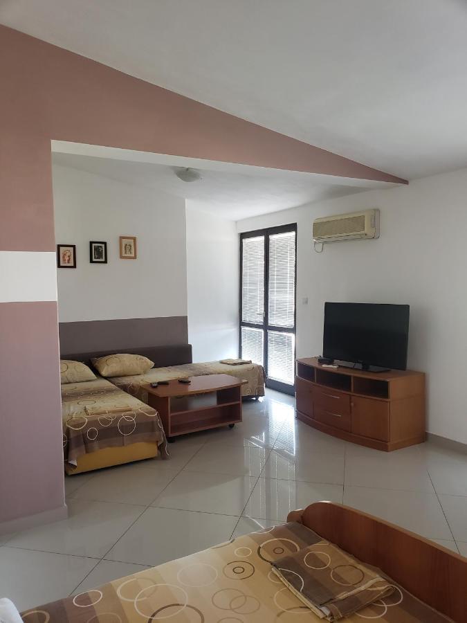 Apartments Petricevic Sutomore Exterior foto